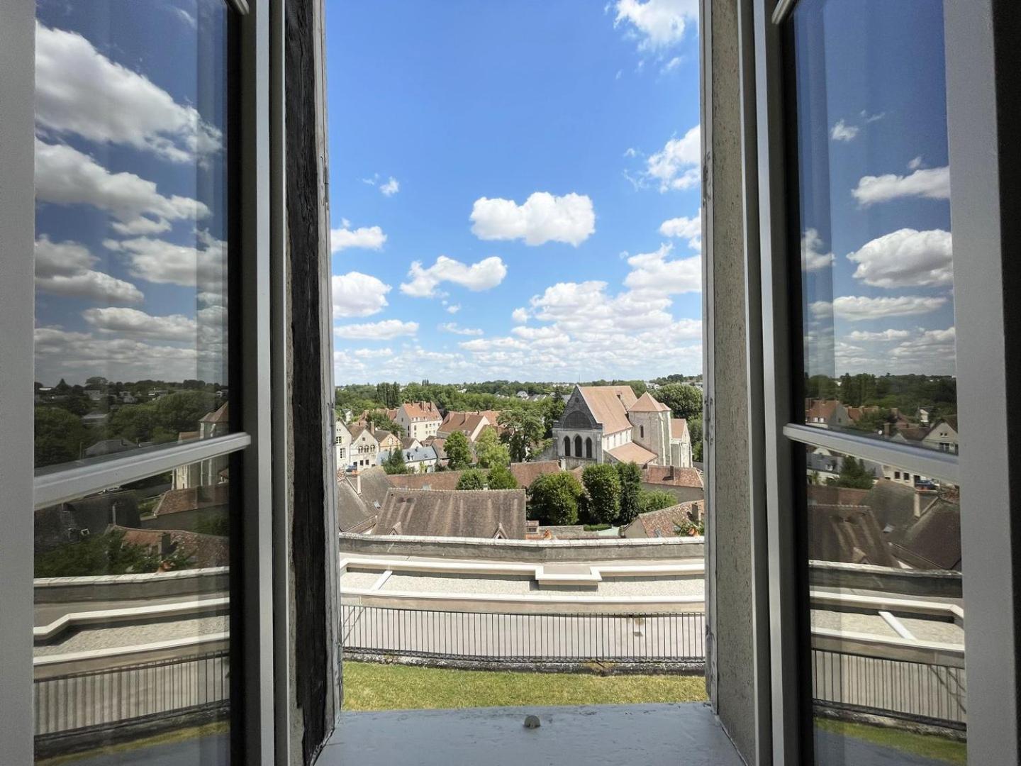 L'Horizon - Entree Independante - Parking Apartment Chartres Exterior photo