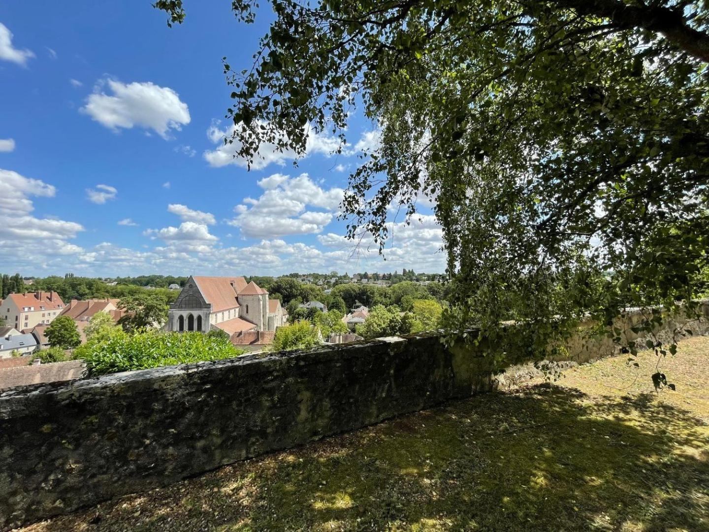 L'Horizon - Entree Independante - Parking Apartment Chartres Exterior photo